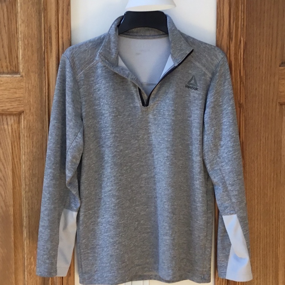 REEBOK heather gray speed wick quarter zip pullover. Men’s size small